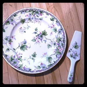 Andrea by Sadek Floral Set-Monica Pattern, like new condition, no chips, cracks